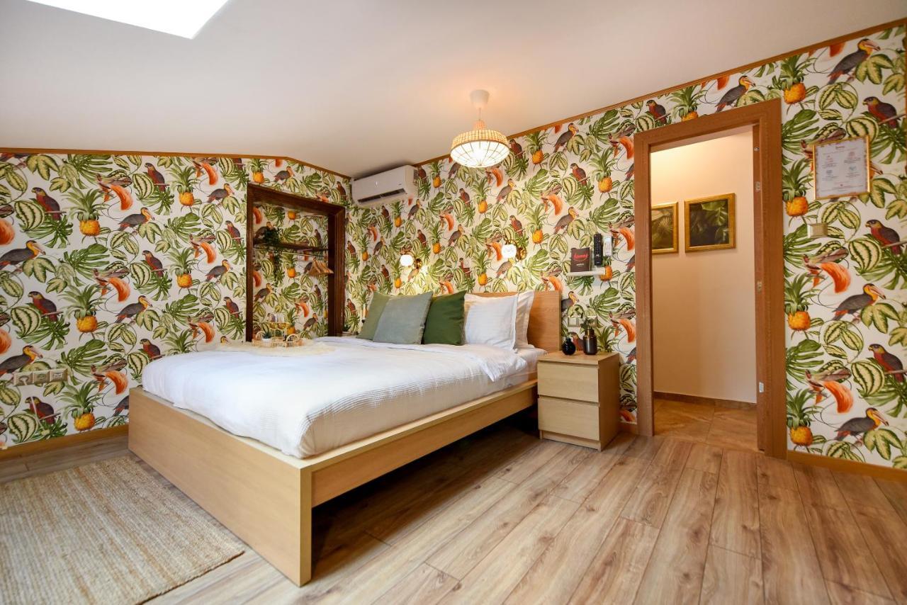 Plants Attic Studio - Best Location - Old Town Bukarest Eksteriør billede
